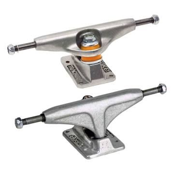 Tracker 139mm Axis Skateboard Trucks - Silver 8