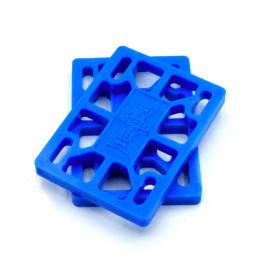 3/8" Hard Dogtown Truck Risers - Blue