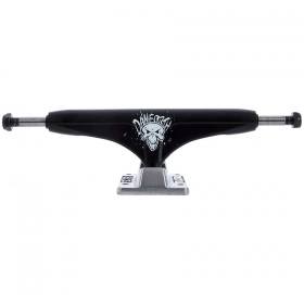 9" Tracker 161mm Axis Bill Danforth Trucks - Black/Silver